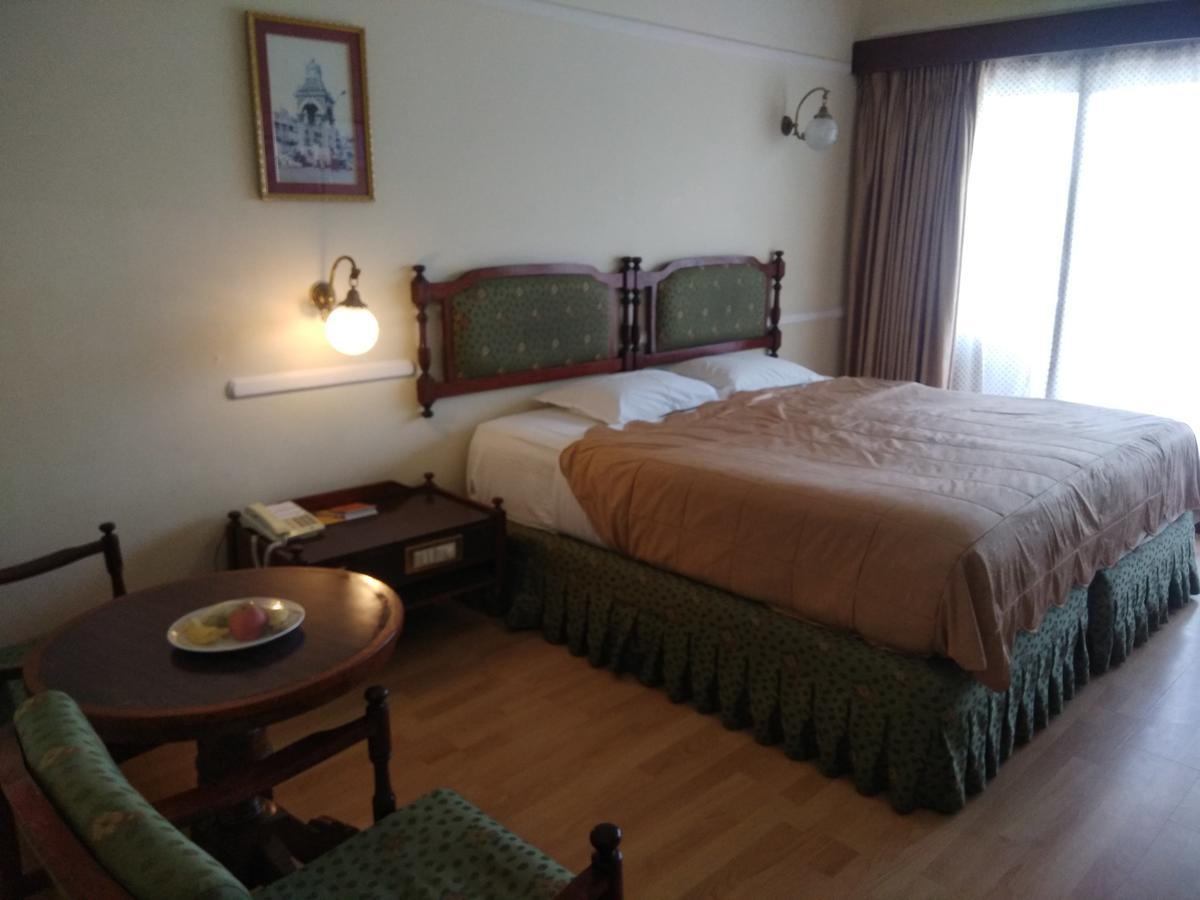 Lalitha Mahal Palace Hotel Mysuru Zewnętrze zdjęcie