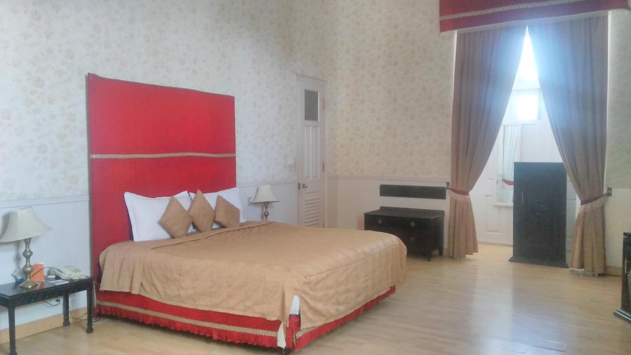 Lalitha Mahal Palace Hotel Mysuru Zewnętrze zdjęcie